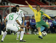 South Africa's Steven Pienaar taking a shot against Iraq at the 2009 Confederations Cup in Johannesburg, South Africa. Photo by drk.rbt @ Flickr